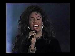 Selena Accepting Award At Furia Musical